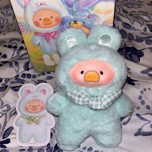 Lulu the Piggy Joyful Time Series